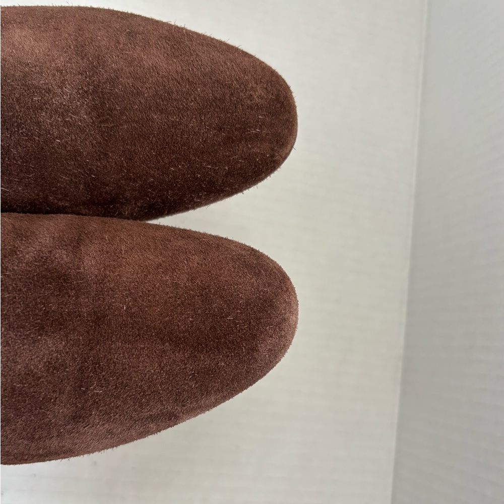 Ann Taylor Chocolate  Brown Chelsea Suede Heeled Boots Sz 7 - Picture 5 of 7